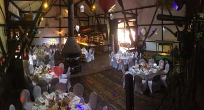 Innenaufnahme der Scheune in der Location Gut Hahn in Haan