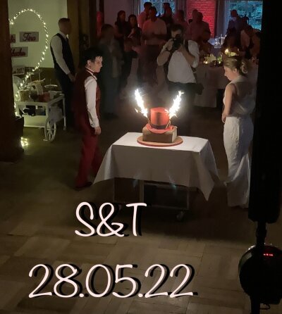 Einfach Besser Feiern – DJ für Hochzeit, Geburtstag & Events im Ruhrgebiet